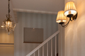 岡崎市注文住宅 Ａ様邸 玄関ホール　照明器具にもこだわりが表れています。